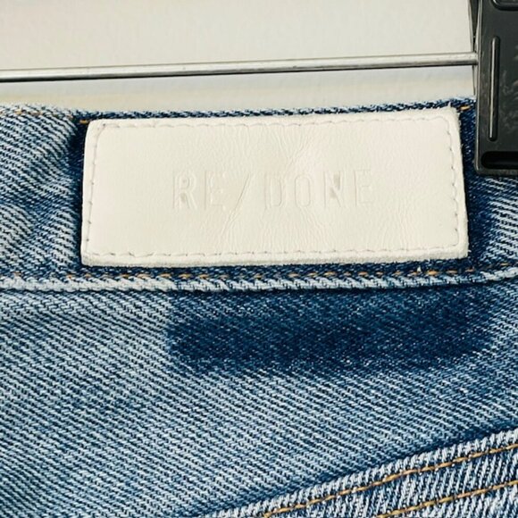RE/DONE 90s Distressed High Rise Loose in Destroyed Medium Blue Size 24 - Picture 12 of 16